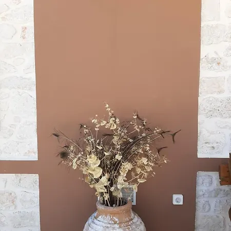 Holiday home Lazareto Anogi