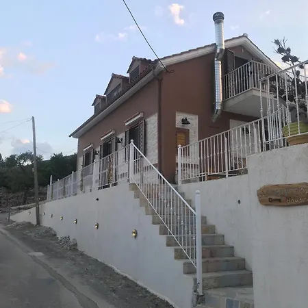 Lazareto Case de vacanță